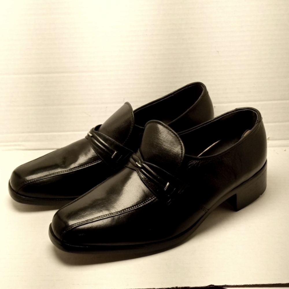 Vintage Mens 1950s Black Pigskin Loafers with Heel by Morgan Quinn Size 9 D Usa